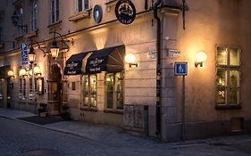 Victory Hotel